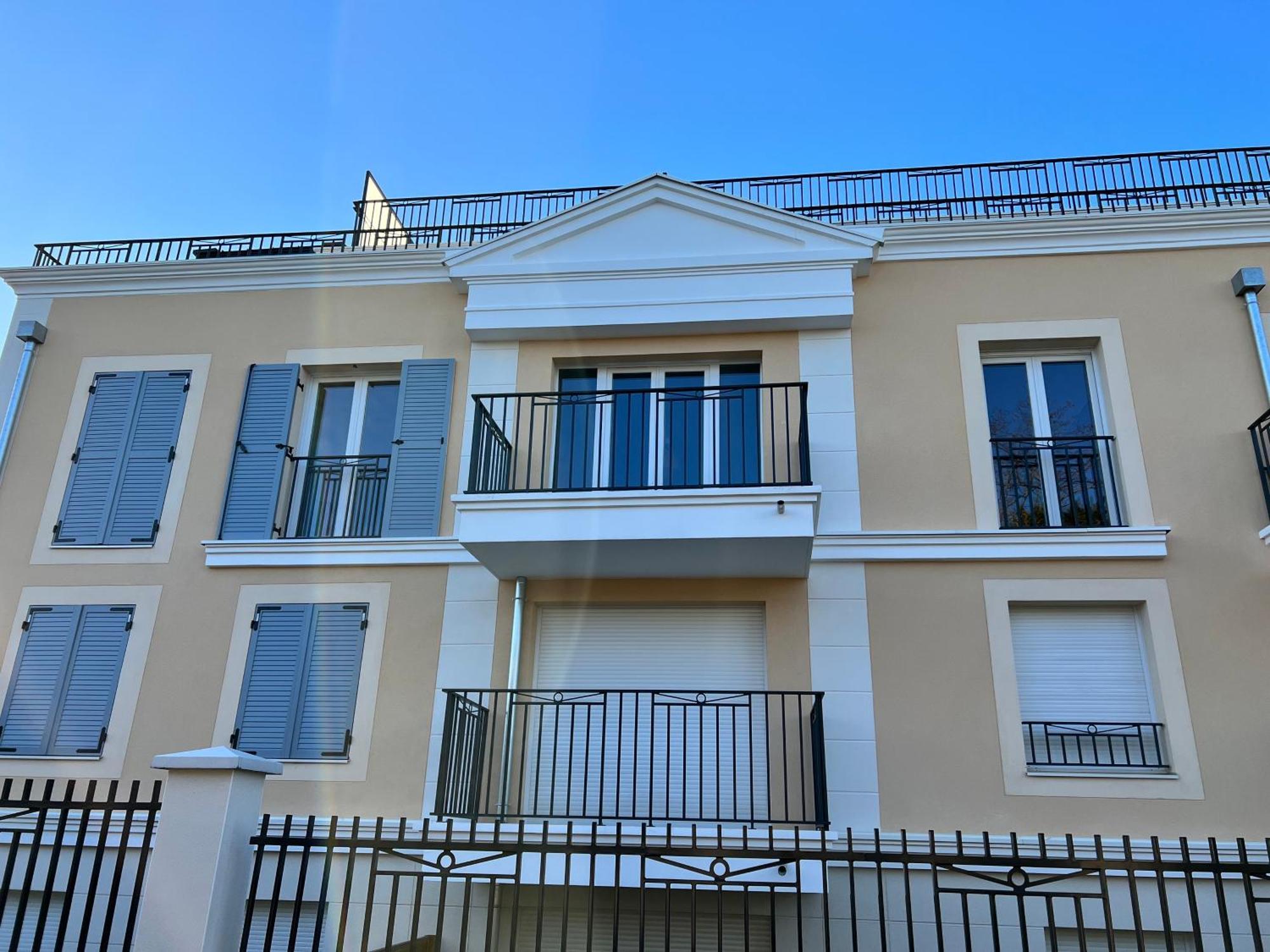 Elegant Appartement Minimaliste Entre Paris Et Disney Noisy-le-Grand Luaran gambar